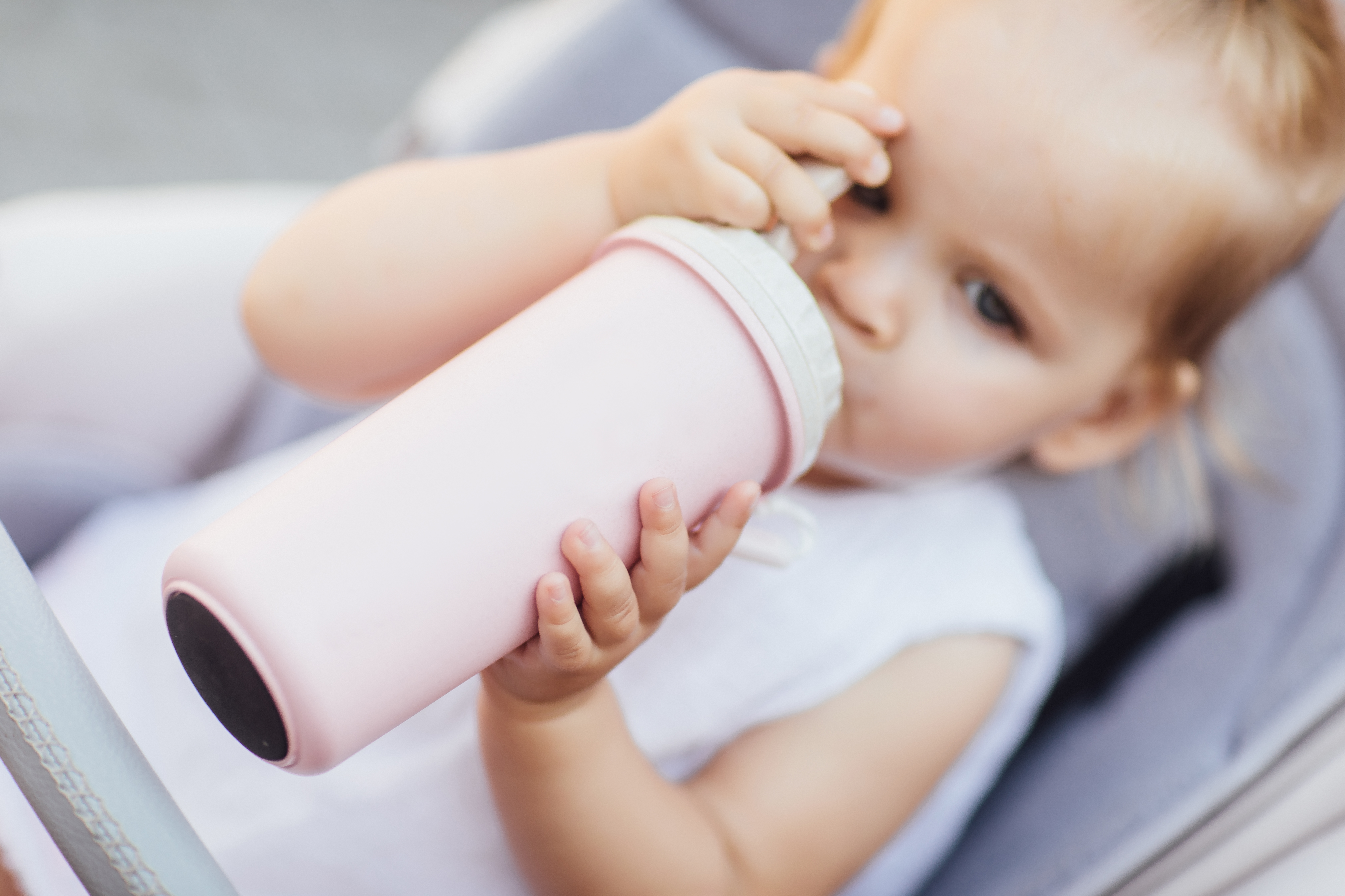 Cadeirinhas de Carros para Bebês no Brasil: Um Guia Completo - O Bau do Bebê