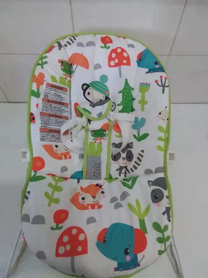 Tecido com pequenas marcas de uso Tecido com pequenas marcas de uso