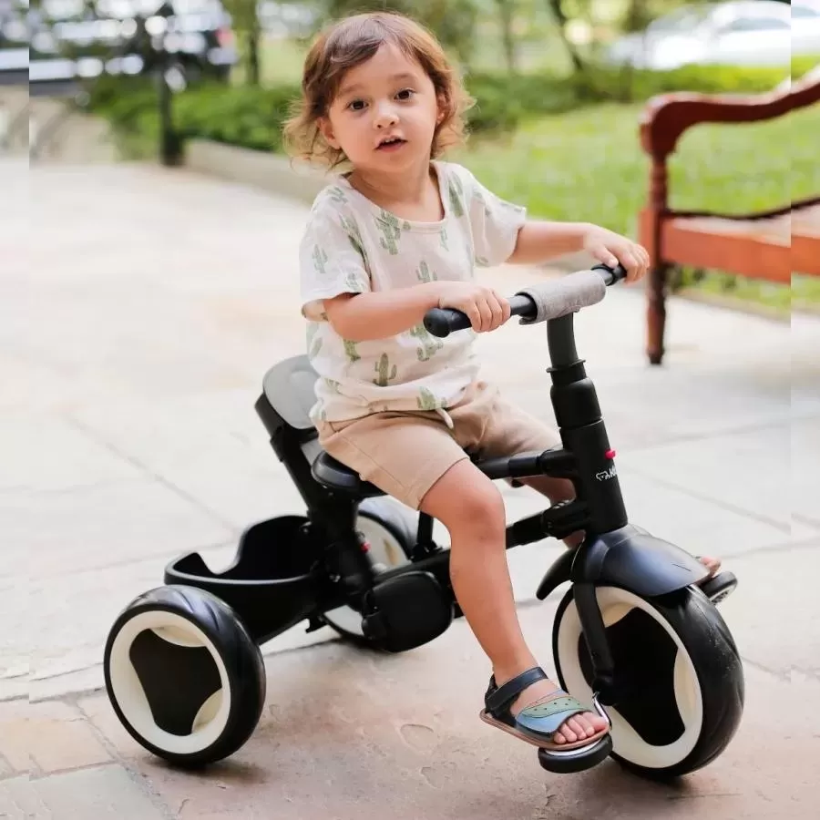 Kit Passeio no Parque: Carrinho Triciclo Evolution Dobrável + Tapete Emborrachado Dobrável Carrinhos Kiddo