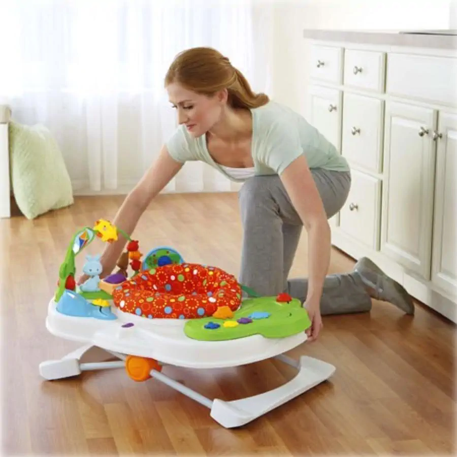 Snack n' Play Fisher Price